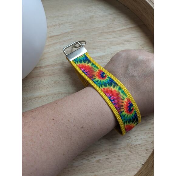 Tie Dye Keychain Wristlet Fabric Key FOB Gift New Drivers Boho Hippie Cheerful - Picture 5 of 7